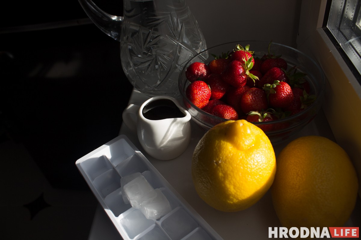 Згушчонка, клубніцы, агурок і не толькі. Пяць рэцэптаў хатняга ліманаду, якія ратуюць у спякоту