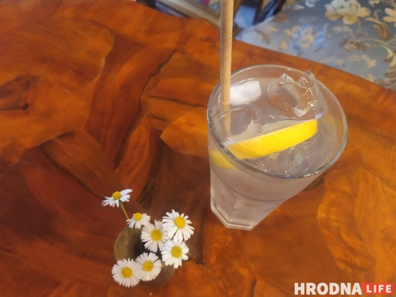 Агурковы, юдзу і лавандавы: 7 халодных ліманадаў гарачага лета ў Гродне