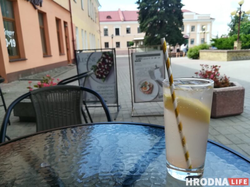 Агурковы, юдзу і лавандавы: 7 халодных ліманадаў гарачага лета ў Гродне