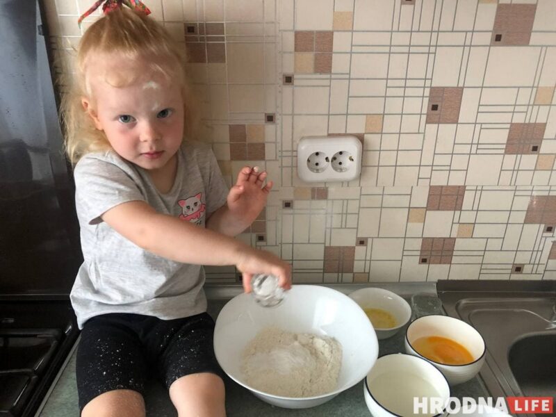 Готовь быстро, ешь медленно. Малиновые маффины к воскресному завтраку