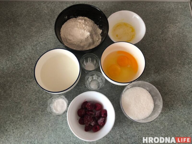 Готовь быстро, ешь медленно. Малиновые маффины к воскресному завтраку