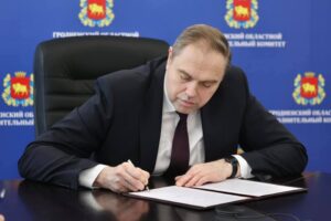 Спросили у Владимира Караника про итоги его работы. Он предложил читать Facebook Владимир Караник. Фото: профиль героя в Facebook