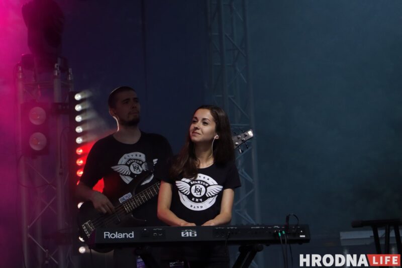 «Движ живет в каждом из нас». Под Сморгонью прошел первый музыкальный фестиваль ДВИЖ, хедлайнеры мероприятия - Nuteki и ARSTON