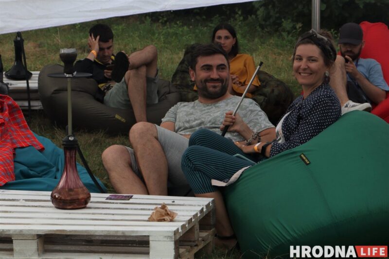 «Движ живет в каждом из нас». Под Сморгонью прошел первый музыкальный фестиваль ДВИЖ, хедлайнеры мероприятия - Nuteki и ARSTON