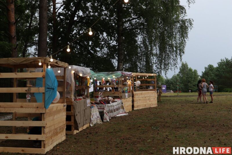 «Движ живет в каждом из нас». Под Сморгонью прошел первый музыкальный фестиваль ДВИЖ, хедлайнеры мероприятия - Nuteki и ARSTON