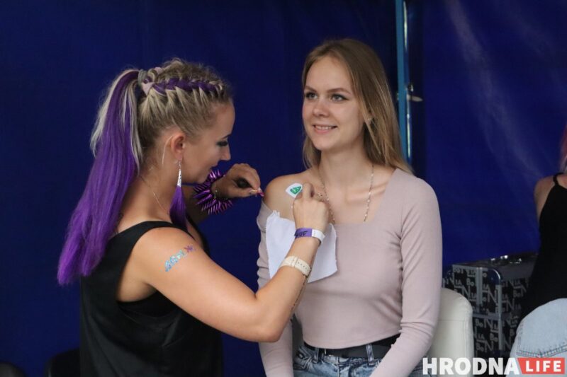 «Движ живет в каждом из нас». Под Сморгонью прошел первый музыкальный фестиваль ДВИЖ, хедлайнеры мероприятия - Nuteki и ARSTON