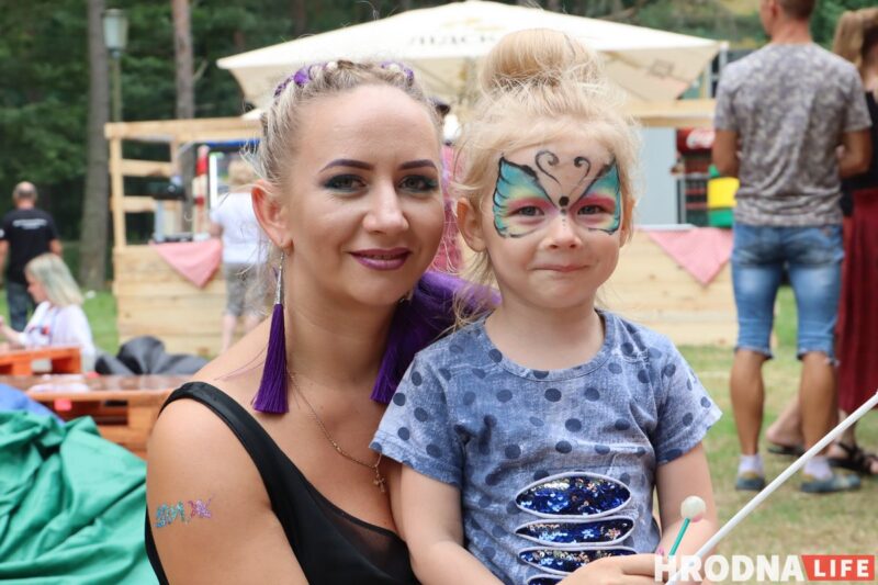 «Движ живет в каждом из нас». Под Сморгонью прошел первый музыкальный фестиваль ДВИЖ, хедлайнеры мероприятия - Nuteki и ARSTON