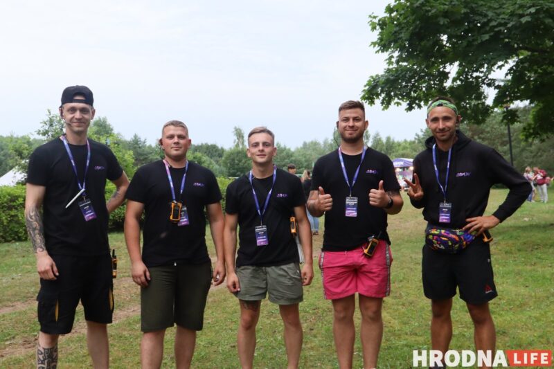 «Движ живет в каждом из нас». Под Сморгонью прошел первый музыкальный фестиваль ДВИЖ, хедлайнеры мероприятия - Nuteki и ARSTON