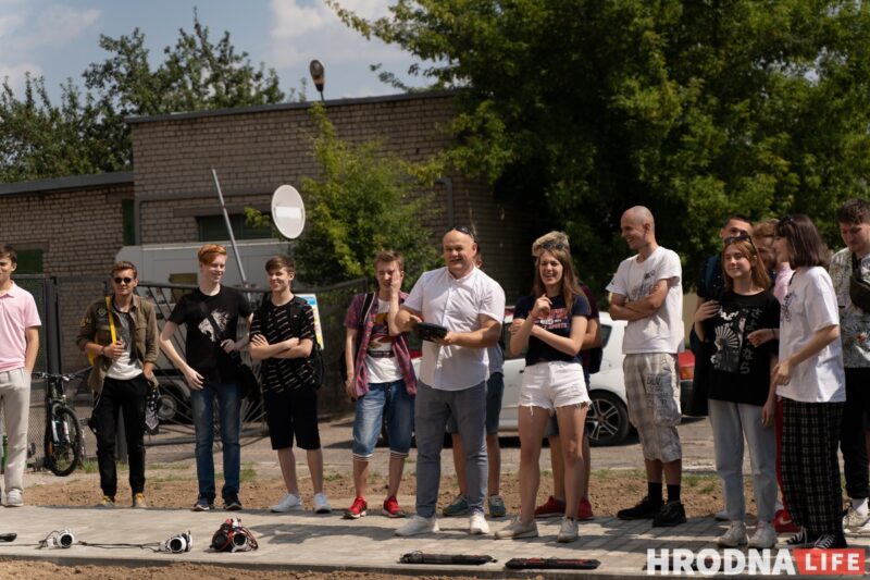 Хлопец з "Матрыцы", рэванш з клавіятурай і паляванне на мышэй. У Гродне адкрылі кіберарэну "Skynet"