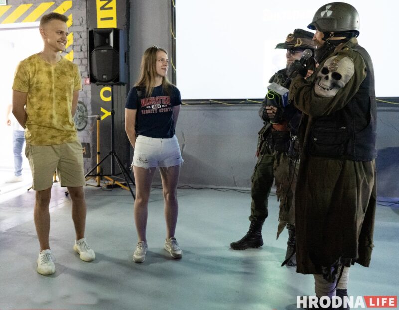 Хлопец з "Матрыцы", рэванш з клавіятурай і паляванне на мышэй. У Гродне адкрылі кіберарэну "Skynet"