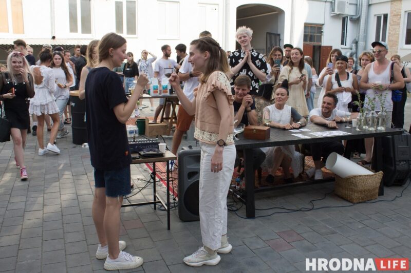 100 рублей за капучино от победителя. В Гродно прошёл первый городской арт-батл среди бариста