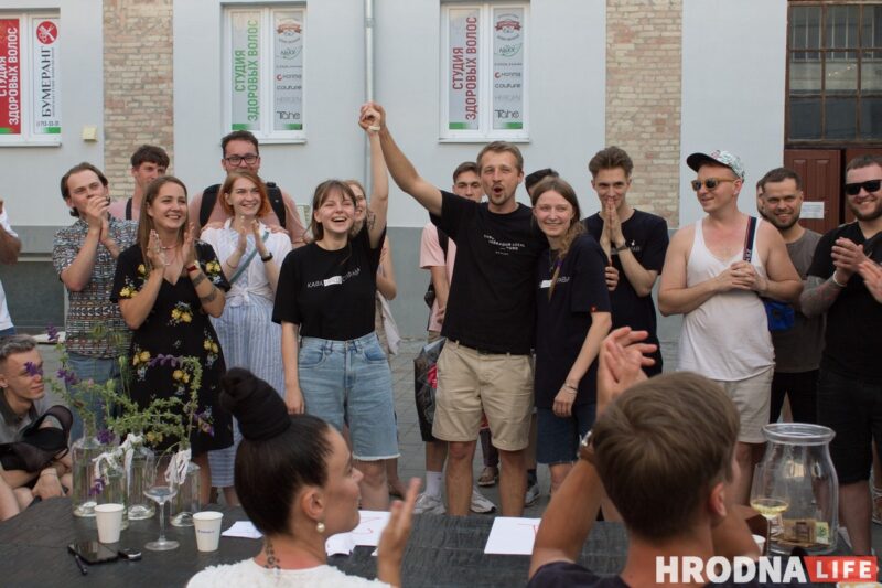 100 рублей за капучино от победителя. В Гродно прошёл первый городской арт-батл среди бариста