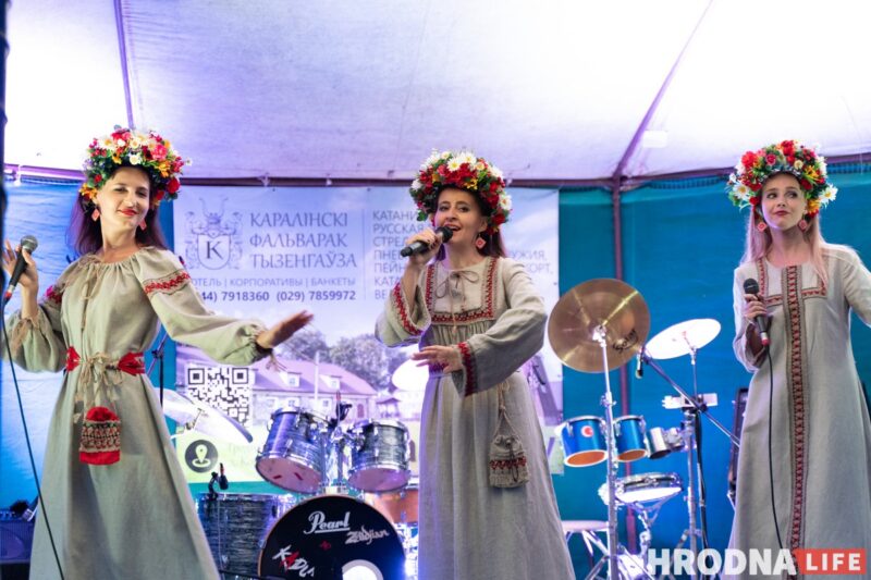 Ночной костёр, танцы и "папараць-кветка". Под Гродно ещё раз отпраздновали Купалье