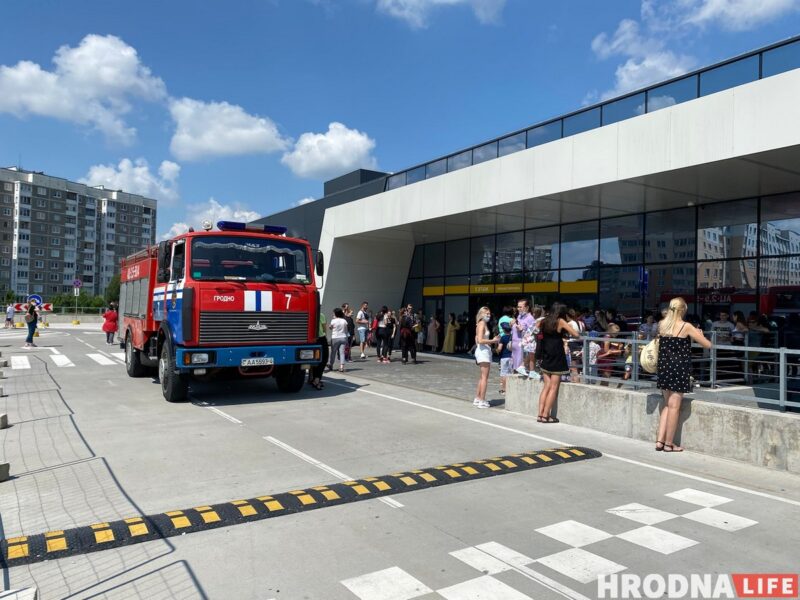 В Triniti произошла авария на подстанции, людей вывели из здания