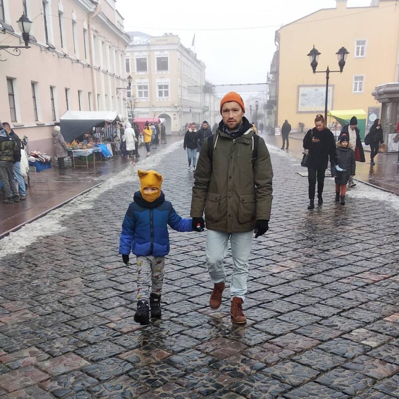 В студию «Иквадарт» в Гродно пришли силовики. Директор задержан В студию «Иквадарт» в Гродно пришли силовики. Директор задержан