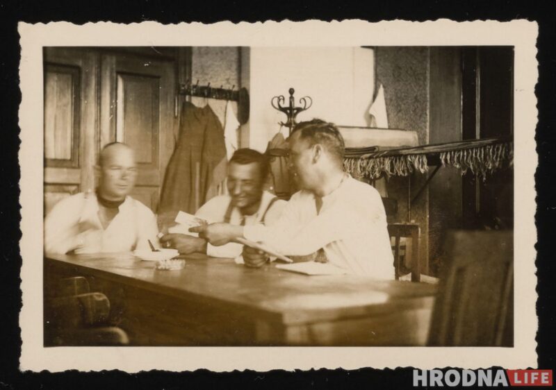 Разрушенный город и очереди евреев: смотрите уникальные снимки Гродно, которые сделал немецкий полицейский 80 лет назад