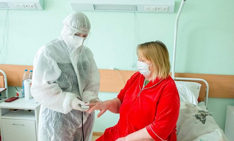 Караник: в области ситуация с коронавирусом лучше, чем год назад. Минздрав: в Беларуси рекордный прирост заболевших