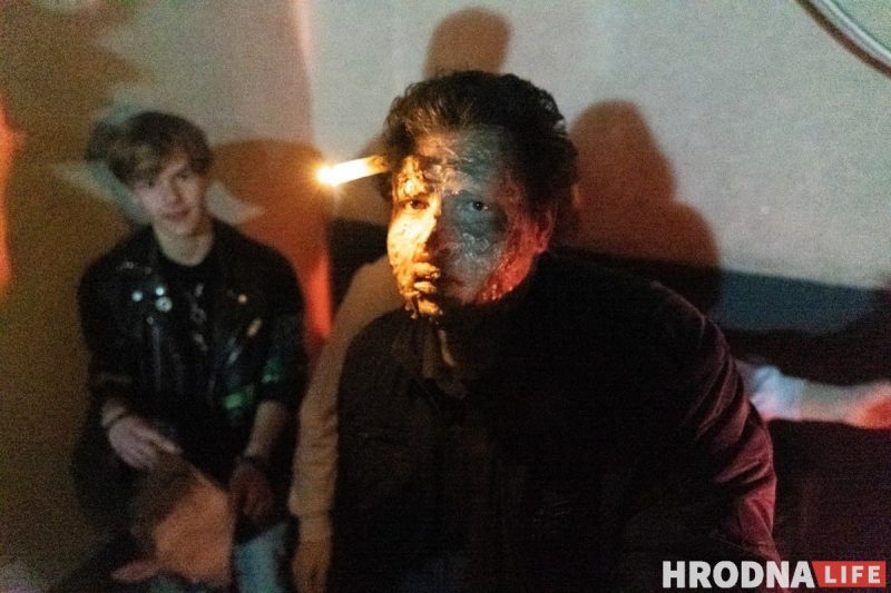 “Бармены разрисованные и атмосфера крутая”. Как отметили Хэллоуин в Гродно