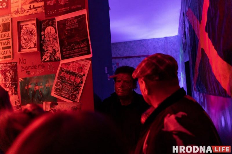 “Бармены разрисованные и атмосфера крутая”. Как отметили Хэллоуин в Гродно