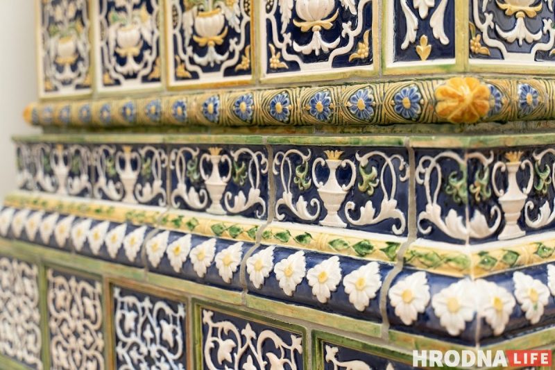 Неприступный Старый замок: Аня в инвалидной коляске попала только в один зал, Лера с ДЦП боялась спускаться по лестнице без перил