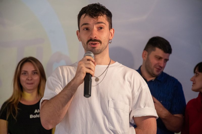 Секс-компромат, оправдания за ориентацию и фото секс-игрушек. Как государственная пропаганда дискредитирует задержанных