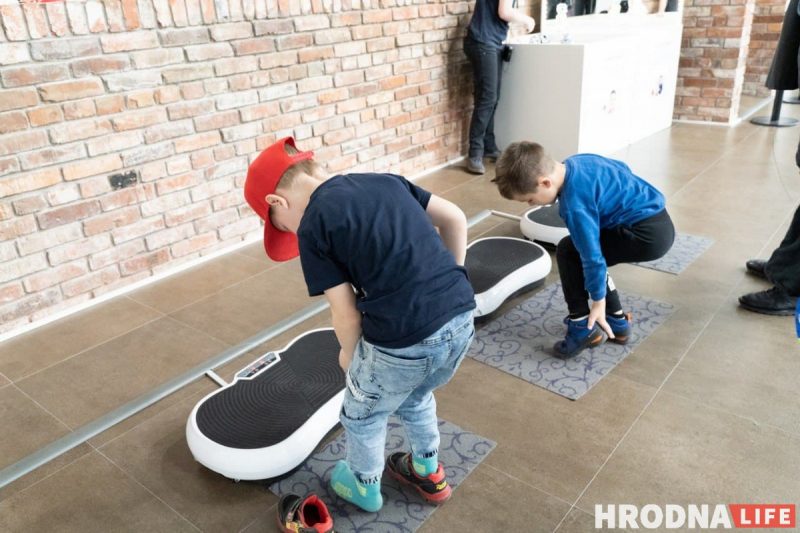 Семь роботов, которые облегчат жизнь. Выставка о том, что могут роботы, открылась в Гродно