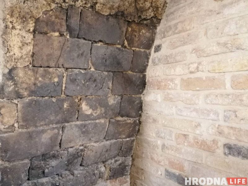 “Посмотрите под ноги”. 7 мест в Старом замке, где можно увидеть историю