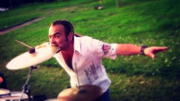 “Свели альбом - а он не услышал”. В Гродно за неделю умерли два музыканта - гродненцы вспоминают их наследие