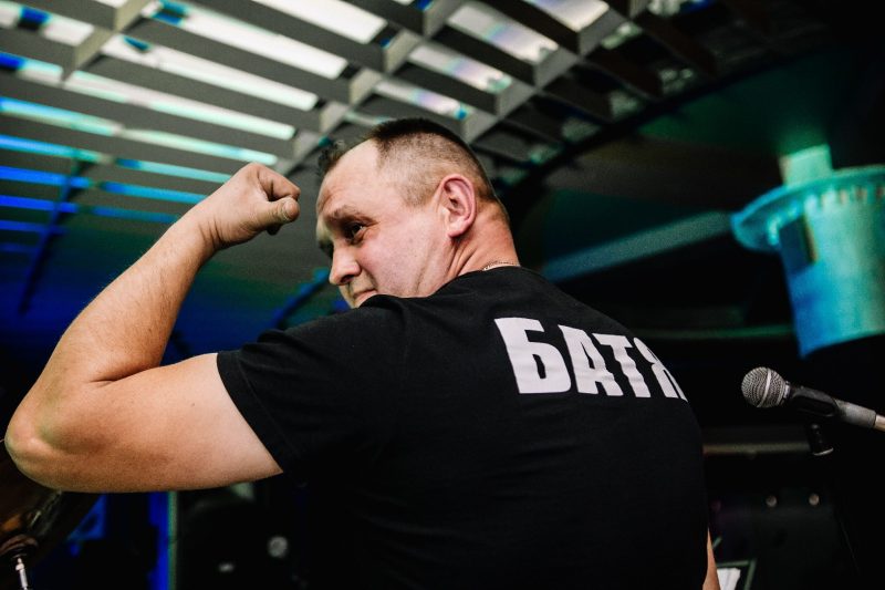 “Свели альбом - а он не услышал”. В Гродно за неделю умерли два музыканта - гродненцы вспоминают их наследие