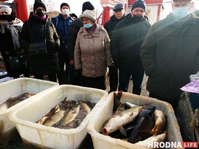 Что купить на Скидельском рынке к Новогоднему столу