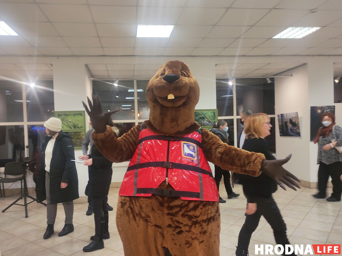 В Гродно открыли польско-белорусскую выставку о пущах. С ее помощью планируют развивать туризм