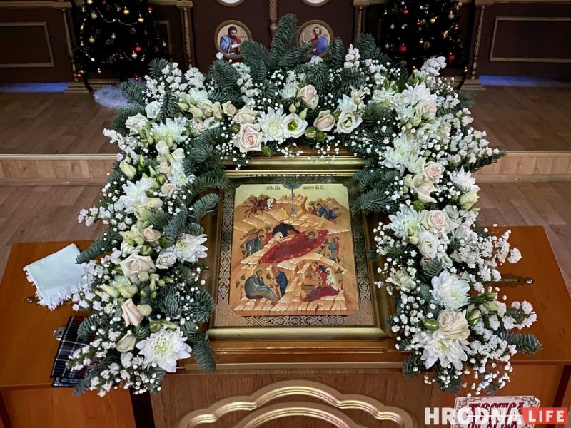 Как украсили гродненские храмы перед православным Рождеством