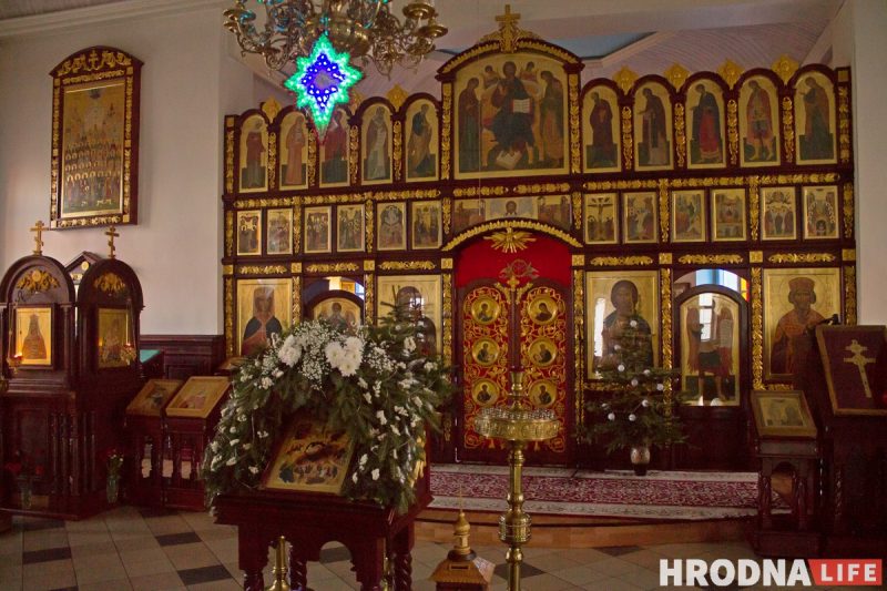Как украсили гродненские храмы перед православным Рождеством
