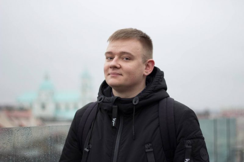 Дороги, темнота, “колхоз-стайл” и “тетя с баяном”. Что бесит гродненцев и как это можно решить