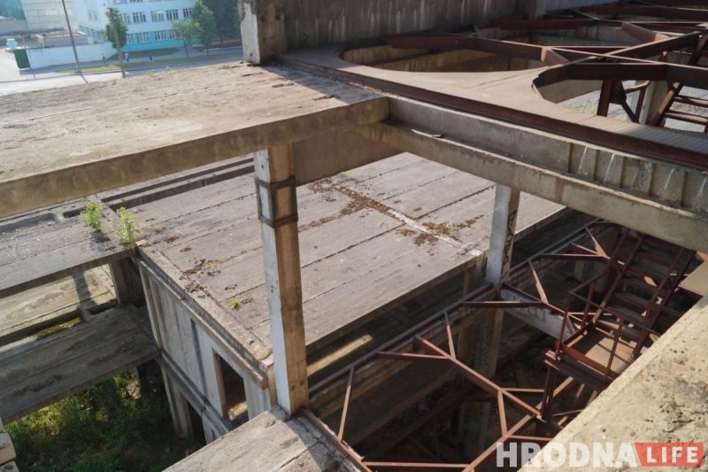 З іншапланетнай базы – у склад для малака. Самы таямнічы даўгабуд Гродна чакаюць перамены