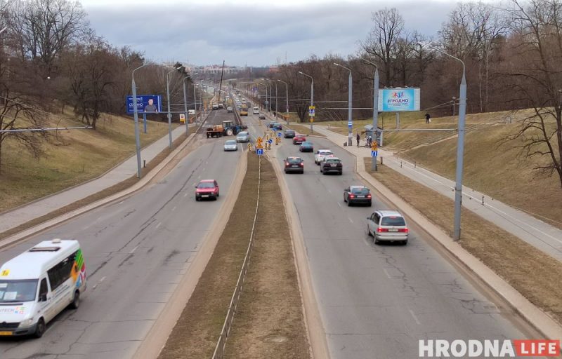 "Оптовики подняли цены, за ними - поставщики". В Гродно из-за санкций дорожают автозапчасти и обслуживание "Оптовики подняли цены, за ними - поставщики". В Гродно из-за санкций дорожают автозапчасти и обслуживание
