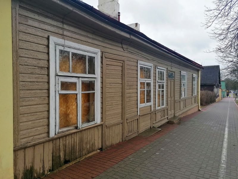 У Новым Свеце пачалі рамонт 90-гадовага дома. Да яго дабудуюць “двухпавярховы аб'ём”