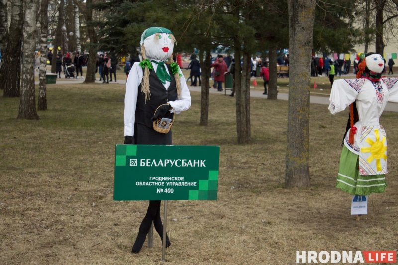 Песни на трех языках, ремесленная выставка и шашлыки с блинами. В Гродно прошли “Казюки” и “Масленица”