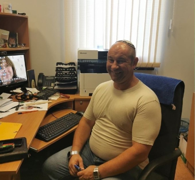 Студентов вызывают в деканат, а власти не разрешают автопробег в честь силовиков. Как прошла неделя в Гродно и области