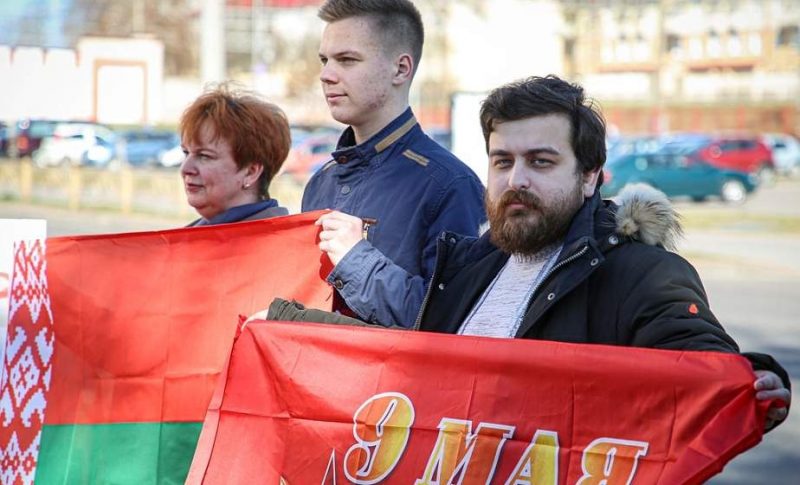 Задержание отца осужденного, антипольский пикет, запрет ходить в туалет на улице. Как прошла неделя в Гродно и области