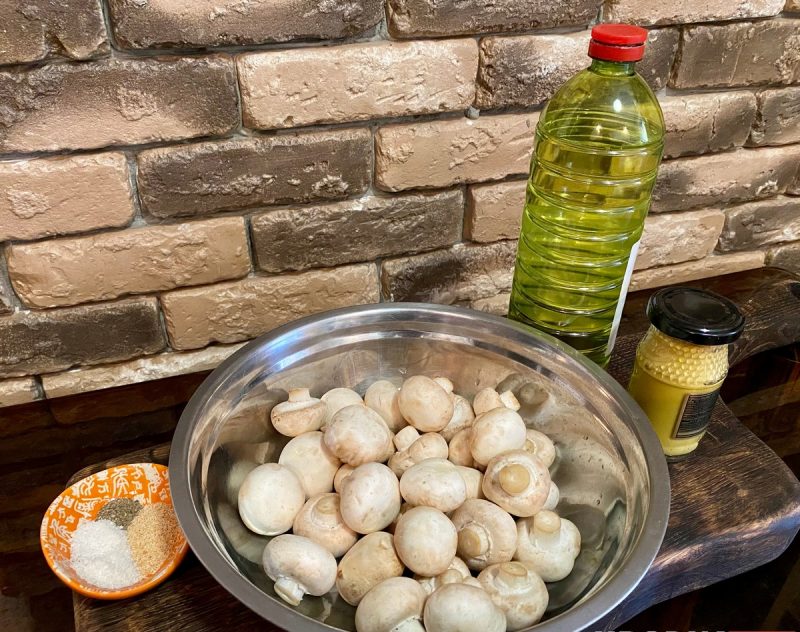 Готовим на мангале: 5 простых и вкусных рецептов на углях