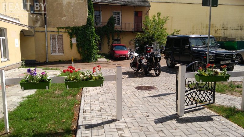 Салоны красоты, бары и хостел. Какой готовый бизнес можно купить в Гродно?