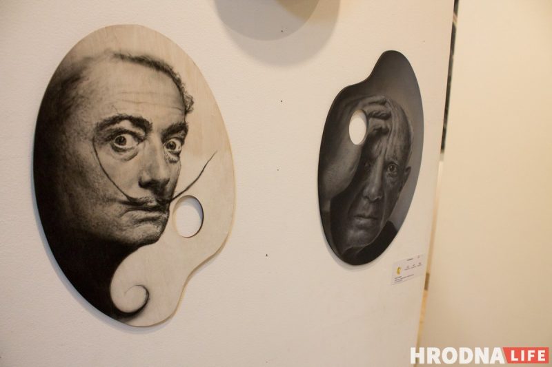 Тату ў мастацтве і рок праз класіку. У Гродне татуіроўшчыкі і музыкі прадставілі супольны арт-праект