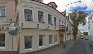 В центре Гродно продают и сдают в аренду помещения: некоторые не находят собственников даже с большой скидкой В центре Гродно продают и сдают в аренду помещения: некоторые не находят собственников даже с большой скидкой