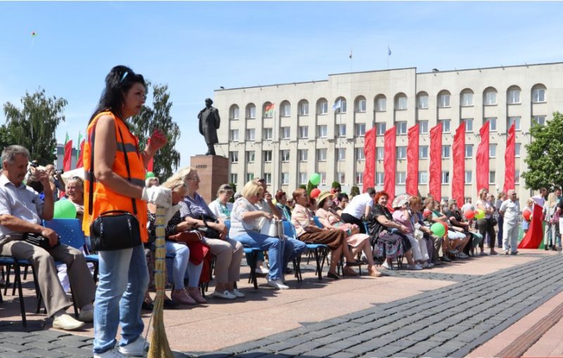 “Напиться и забыться”, бытовуха и Солодуха. Что не так с городскими праздниками в Гродно