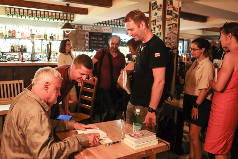 “Бульбасрач” у Беластоку: музыка-эмігрант паскардзіўся на "цэнзуру" ў беларускім бары, дзе яму нібыта не дазволілі зайграць