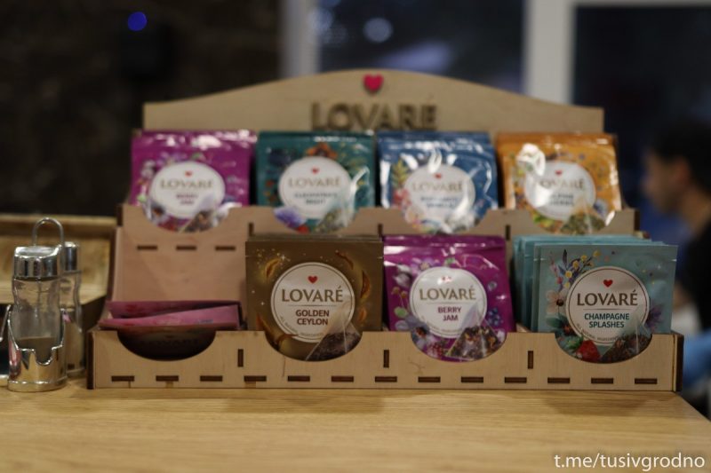 Узбекскі плоў і фермерская мяса для шаурмы. На Дзяржынскага адкрылася новае кафэ «Кінза»