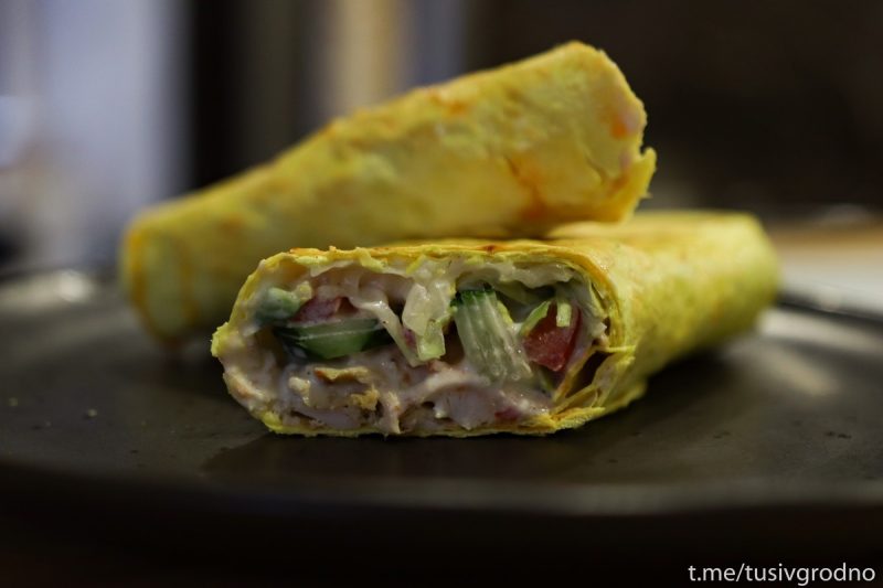 Узбекскі плоў і фермерская мяса для шаурмы. На Дзяржынскага адкрылася новае кафэ «Кінза»