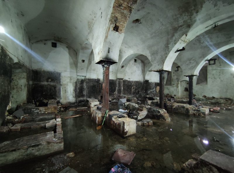 "Падвалы даходзяць да сярэдзіны Нёмана". Паглядзіце, як ідзе рэканструкцыя гродзенскага піўзавода