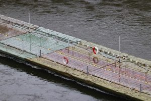 В Гродно - новая фотозона. Как горожане встретили понтонный мост понтонный мост гродно